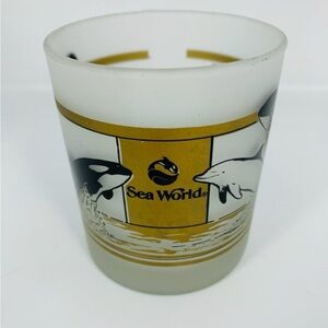 VTG Sea World Frosted Rocks Glass 1986
